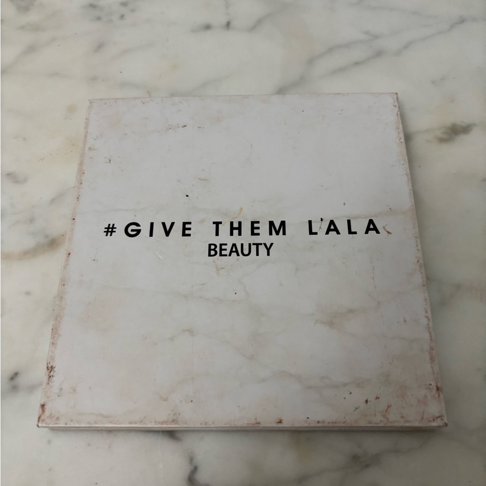 Give Them Lala Beauty Palette